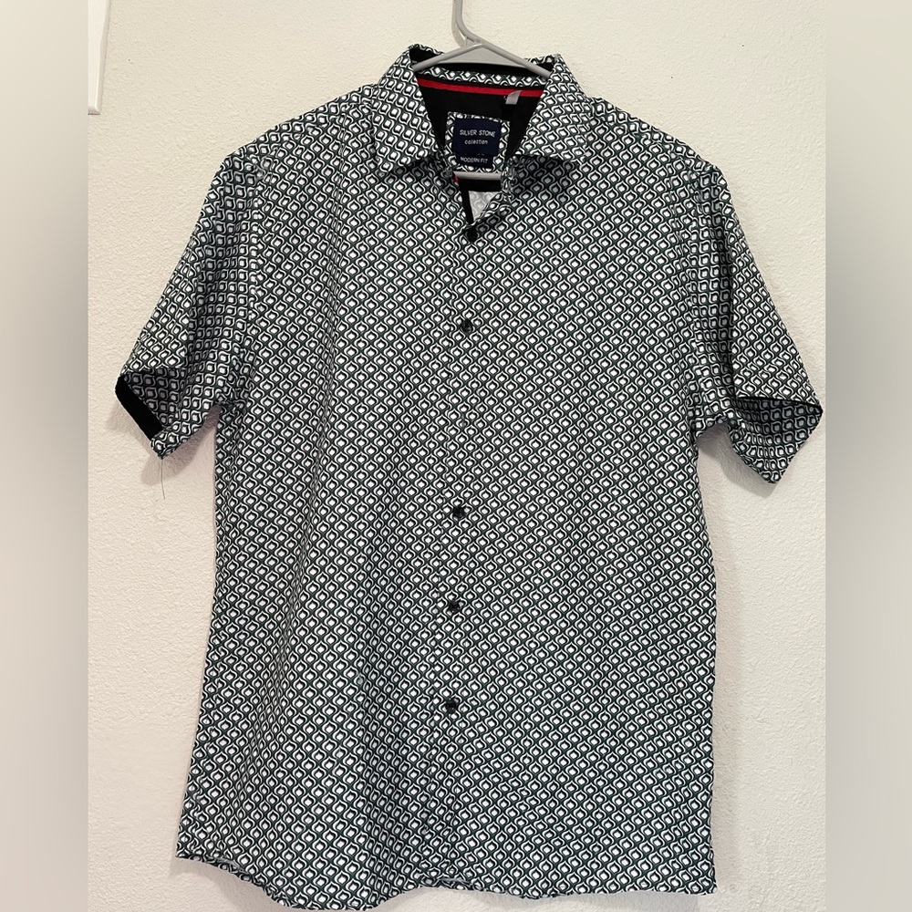 SILVER STONE Collection green and white geometric men’s shirt Size XL